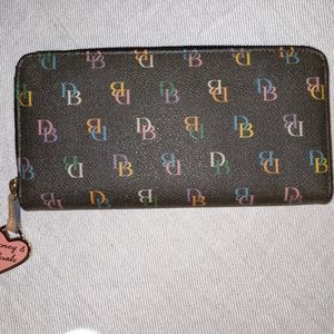 Dooney Bourke Signature Zip Around Wallet Clutch